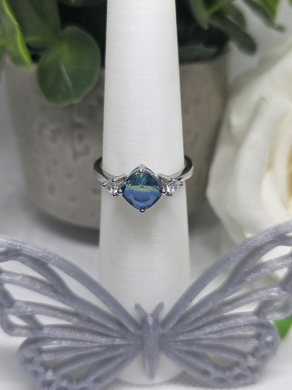 Silver Ring with Blue Ombre Cushion Gemstone and Side Accents
